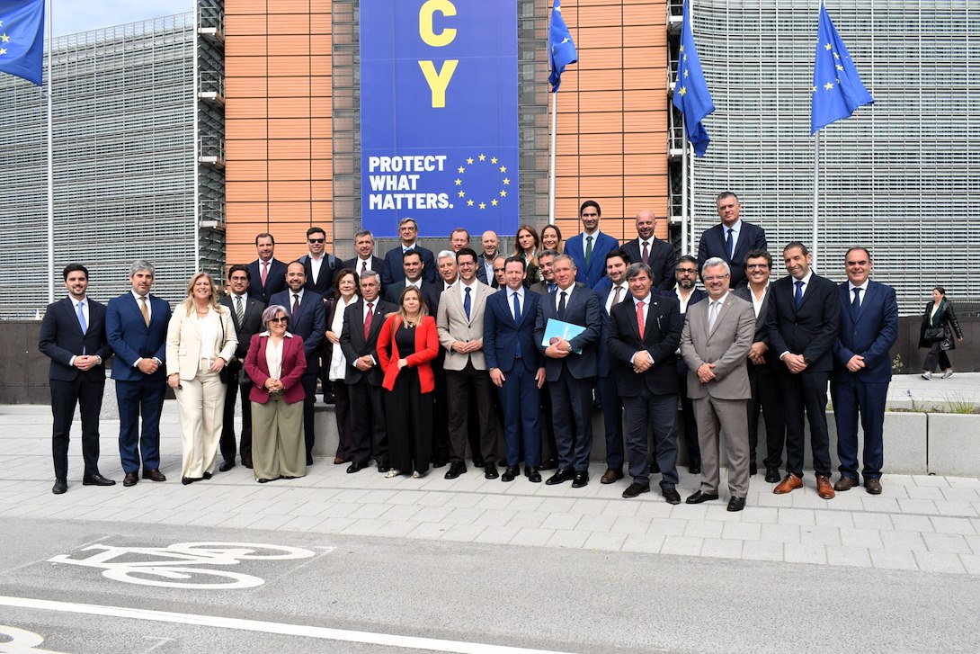 João Nicolau integra comissão da OesteCIM em visita a Bruxelas